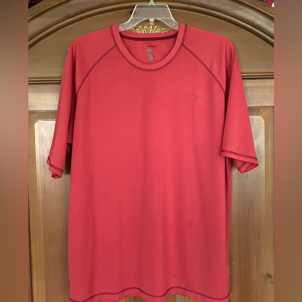 Men’s Reel Legends sport fishing shirt size XXL